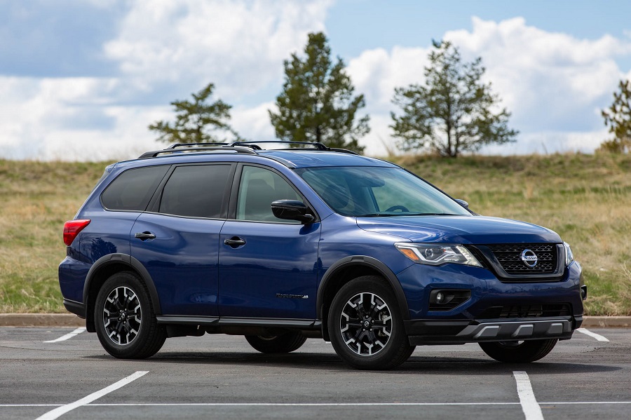 2020 Nissan Pathfinder SL